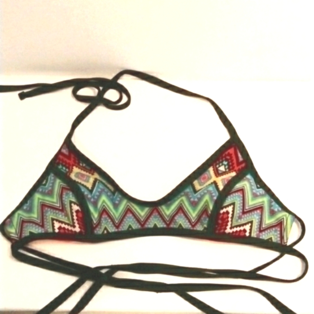 Xhilaration Small Bikini Top